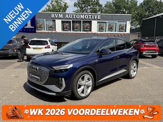 Audi Q4 45 Edition 82 kWh VAN: 44.900,- VOOR: 41.877,- UW WKVOORDEEL: 3.023,-|S-LINE| 10.000KM! | STOELVERWARMING| ELEKTRISCHE ACHTERKLEP| ACHTERUITRIJCAMERA | MATRIX LED|