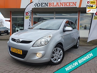 Hyundai i20 1.4i DynamicVersion 5drs Automaat BJ.2010 / Airco / Elektr. Pakket / Lage kmstand NAP!!