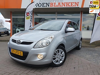 Hyundai i20 1.4i DynamicVersion 5drs Automaat BJ.2010 / Airco / Elektr. Pakket / Lage kmstand NAP!!
