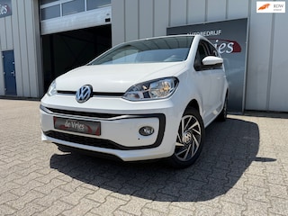 Volkswagen Up 1.0 BMT cross up! / Airco / Bluetooth / Stoelver. /