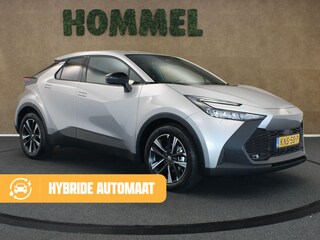 Toyota C-HR 1.8 Hybrid 140 Dynamic - ACHTERUITRIJCAMERA - AUTOMATISCHE AIRCO - APPLE CARPLAY/ANDROID AUTO - ADAPTIEVE CRUISE CONTROL MET STUURHULP - DODEHOEKDETECTIE - VERKEERSBORDDETECTIE - LED KOPLAMPEN - GROOTLICHTASSISTENT - KEYLESS ENTRY/START - VOLLEDIG DIGITAAL INSTRUMENTENPANEEL - PARKEERSENSOREN VOOR EN ACHTER - LICHTMETALEN VELGEN 18" - EXTRA GETINT GLAS - DAB ONTVANGER - REGENSENSOR - VERMOEIDHEIDSHERKENNING -