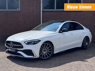 Mercedes-Benz C-klasse 180 AMG Line Night BTW Pano Camera Stoelv Alcantara 19''