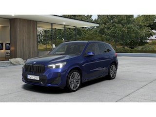 BMW X1 sDrive18i High Executive M-SPORT NIEUW MODEL! AUTOMAAT,NAVI,CAM,VIRTUAL,ELEKT.STOEL,20INCH,TREKHAAK