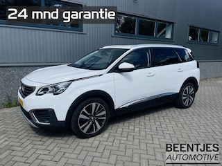 Peugeot 5008 1.2 PureTech Allure | nieuwe distributieriem | Trekhaak | 7-persoons | 24 mnd Garantie | Muziek streamen