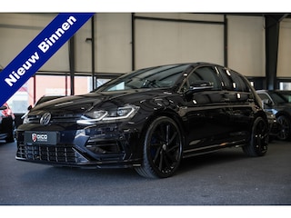 Volkswagen Golf 2.0 TSI 301 pk 4Motion R / Akraprovic/ Dynaudio/ ACC/ DCC/ Keyless/ Virtual/ Adapt.Cruise/ Pano-Dak/ Downpipe/ Camera/ 19''LMV