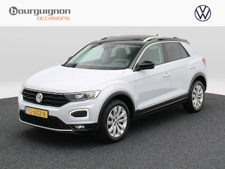 Volkswagen T-Roc 1.5 TSi Sport 150 Pk | Trekhaak | Adaptive Cruise | Camera | CarPlay | Panorama dak | 17 Inch | 159.197 Km !!