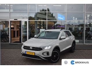 Volkswagen T-Roc 1.5 TSI 150PK DSG-7 Life Business | TREKHAAK | STOELVERW. | CAMERA | NAVIGATIE | APP CONNECT | CLIMATE CONTROL