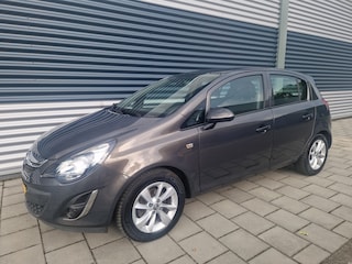 Opel Corsa 1.4-16V Berlin Airco