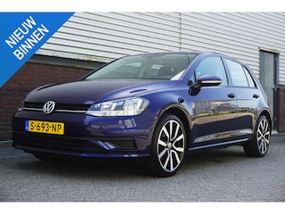 Volkswagen Golf 1.0 TSI Highline/CARPLAY/18 INCH/CAMERA/DAB.