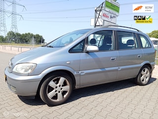 Opel Zafira 1.6-16V Elegance/ 7 persoons/airco