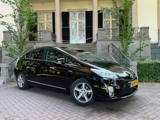 Toyota Prius 1.8 Aspiration Automaat Head-Up Display Climate Cruise Ctr Pdc Trekhaak