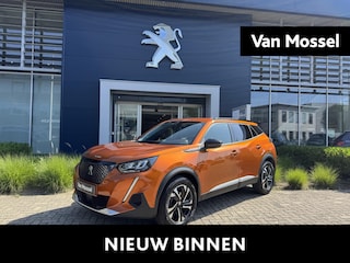 Peugeot 2008 PureTech 100 Allure Pack l Trekhaak l Navigatie