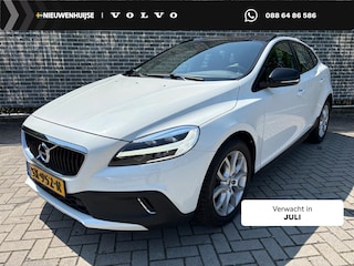 Volvo V40 2.0 T4 AWD Summum | Trekhaak | Navigatie | High Performance Audio | All-Season banden | Achteruitrijcamera | Parkeersensoren | Panoramadak | LED Koplampen | Lederen Bekleding | Stoelverwarming
