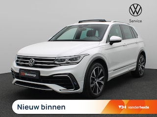Volkswagen Tiguan 1.4 TSI eHybrid R-Line Business 245PK DSG Panoramadak, Trekhaak, Leder, Memorystoel, 360gr. Camera, 20" LM Velgen, Navi, Keyless, Elektr. Achterklep, Matrix LED-verlichting