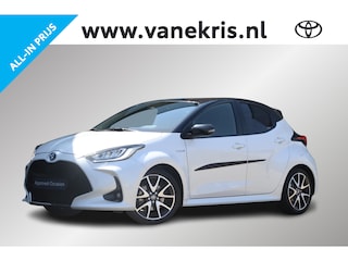 Toyota Yaris 1.5 Hybrid Launch Edition Limited, HUD, All Season banden, Trekhaak