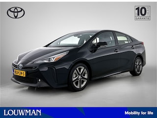 Toyota Prius 1.8 Executive | BTW Voertuig | Dealer Onderhouden | JBL | Head-Up Display | Dodehoek detectie | Parkeersensoren voor+achter met assistent | Stoelverwarming | Navigatie | Achteruitrijcamera | DAB