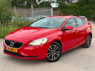 Volvo V40 2.0 T2 Nordic+ Airco Cruise H.Leder LED Navi PDC