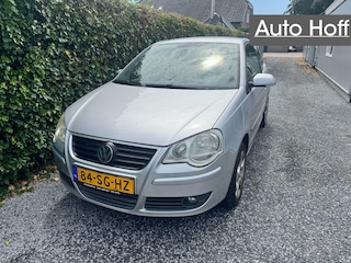 Volkswagen Polo 1.4-16V Comfortline | Airco | Cruise Control | LMV | Elekt. Ramen | HANDEL / EXPORT!