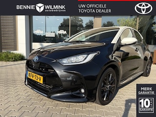 Toyota Yaris 1.5 Hybrid Executive Bi-Tone | PDC V+A | HUD