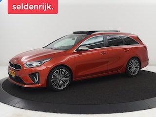 Kia Ceed 1.5 T-GDi GT-PlusLine | Panoramadak | Trekhaak | Stoelverwarming | Leder/Alcantara | JBL Sound | Carplay | Adaptive cruise | Sportstoelen | Achterbankverwarming | Keyless | Navigatie | Camera | Memory | Side Assist