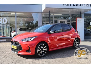 Toyota Yaris 1.5 Hybrid Launch Edition PARK.SENSOREN V+A STOELVERW HEAD-UP DISPLAY