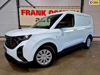 Ford Transit Courier 1.0 100PK Ambiente + Benzine|Adaptive cruise|Winter pack|Dodehoek|Camera|Navi|Apple|Android|Lane|PDC|Virtual