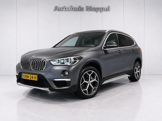 BMW X1 xDrive20i X-Line*Trekhaak*Pano*LED+*PDC*HiFi*Driving-Assistant