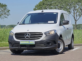 Mercedes-Benz Citan 108 CDI L2 Mbux Navi Euro6 !