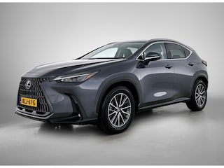 Lexus NX 450h+ AWD Luxury Line | Stoel- en Stuurverwawrming | Trekhaak 1.500 kg | Elektrische Achterklep |