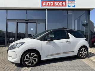 Citroën DS3 1.2 82PK SO CHIC 2-TONE NAVI/P-CAM/CLIMA/LED/2XPDC /LMV/MEDIA/BTA/P-GLAS/KUIPZETELS - 2 EIG./NL AUTO/KM=NAP