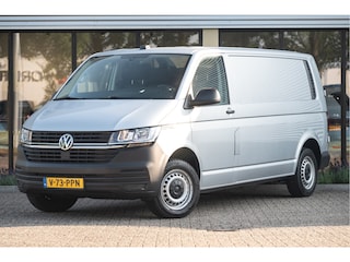 Volkswagen Transporter 2.0 TDI L2H1 32 Automaat | Adapt. Cruise | PDC | Betimmering |