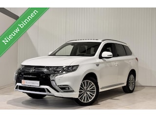 Mitsubishi Outlander 2.4 PHEV Top 4WD|PANO|360 CAMERA|ACC