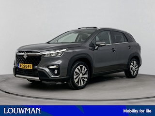Suzuki S-Cross 1.4 Boosterjet Style Smart Hybrid | Schuif/kantel dak | 360 camera | Dodehoek Detectie | Parkeersensoren voor+achter | Navigatie | Apple CarPlay/Android Auto | Stoelverwarming | Climate Control |