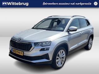 Skoda Karoq 1.5 TSI ACT Style / AUTOMAAT/ TREKHAAK/ DIGITAL DASH/ NAVI/ SMARTLINK/ PARK. SENSOREN + CAMERA/ CLIMATE/ STOELVERWARMING