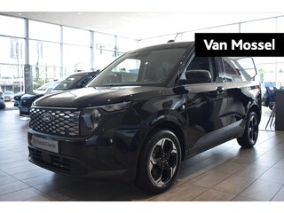 Ford Transit Cour. Limited 44 kWh | Showroom Voorraad | 8% Korting Ford Nederland | Trekhaak | Laadvloerbescherming Rubber | Driver Assistance Pack | Led Laadruimteverlichting | Incl. Ford Protect Verlengde Garantie 2 + 3 jaar/100.000 km |