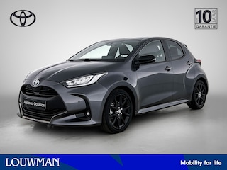 Toyota Yaris 1.5 Hybrid Executive + | JBL | Head-Up Display | Dodehoek detectie | Stoel+stuurverwarming | Parkeersensoren voor+achter | Draadloze telefoonlader | Navigatie | Apple CarPlay/Android Auto |
