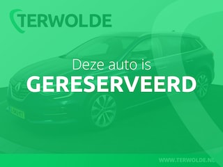 Renault Mégane Estate Plug-in Hybrid 160 Business Edition One | Lederen Bekl. | Stoelverw. | Parkeercamera |
