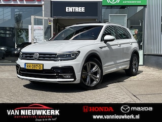 Volkswagen Tiguan 1.4 TSI 150pk DSG Comfortline Business R | Panodak | Virtual | Trekhaak