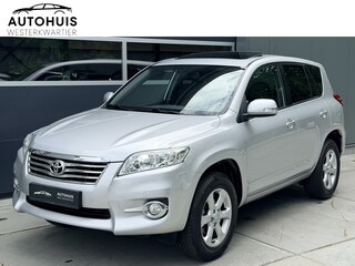 Toyota RAV4 2.0 VVTi 160pk H6 Executive Business Schuifdak Climate Control Navi 2000kg trekgewicht! Camera