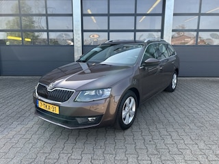 Skoda Octavia Combi 1.4 TSI 140pk Elegance