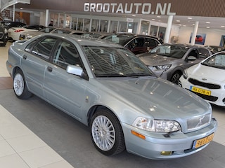 Volvo S40 1.8 Europa Airco, Cruise Control, Stuurbekrachtiging