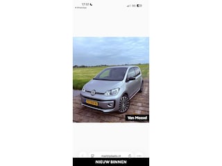 Volkswagen Up 1.0 BMT high up! | STOELVERWARMING | CRUISE CONTROL | CLIMATE CONTROL | PARKEERSENSOREN | LMV |