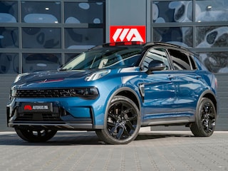 Lynk & Co 01 1.5 | Black Edition | Panoramadak|360° Camera|ACC|Stoelverwarming|Navi|Carplay