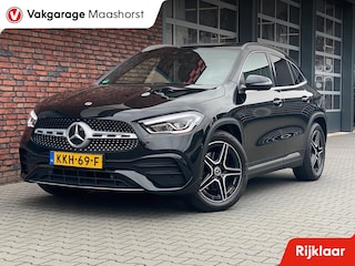 Mercedes-Benz GLA 250 4MATIC AMG Line ambilight
