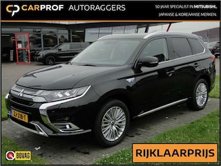 Mitsubishi Outlander 2.4 Phev Intense + I Trekhaak I Schuifdak I El. Klep