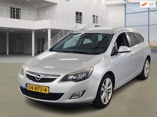 Opel Astra Sports Tourer 1.4 Turbo Sport/AUT/CLIMA/CRUISE/NAVI/ELEK RAMEN V+A/PARKEERSENSOREN/TREKHAAK