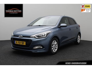 Hyundai i20 1.0 T-GDI Comfort 2016 | Airco | Stoelverwarming | Cruise Control | Goed Onderhouden | Regensensor | Elektrische Ramen | Parkeersensoren | Boekjes