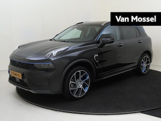 Lynk & Co 01 1.5 | achteropkomend verkeer waarschuwing | airco automatisch | Apple Carplay/Android  cruise control adaptief | dodehoek detectie | file assistent | LED koplampen | lichtmetalen velgen 20" | navigatiesysteem full map | panoramadak | rijstrooksensor met correctie | voorstoelen verwarmd |