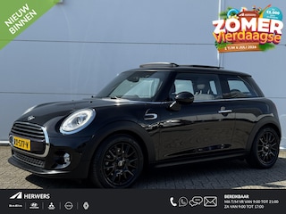 Mini Cooper 3-Deurs 1.5 Pepper Serious Business / Stoelverwarming voor / Navigatie / Parkeersensoren achter / Panorama Dak /  Airco Climate Control