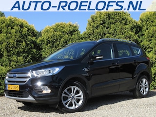 Ford Kuga 1.5 Titanium * Navi * Camera * Trekhaak *